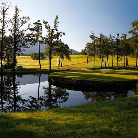 Tee House Hotel 4*