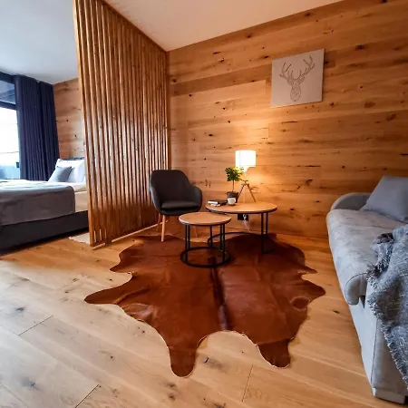 Tee House Hotel