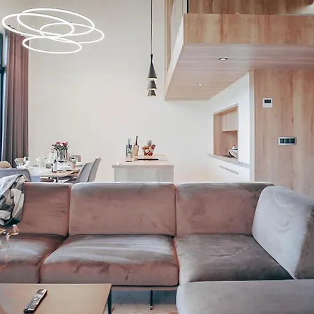 Tee House Hotel Celadna