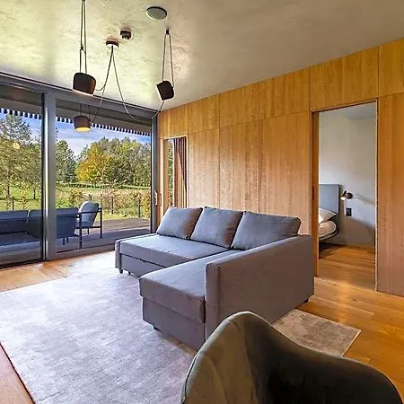 Tee House